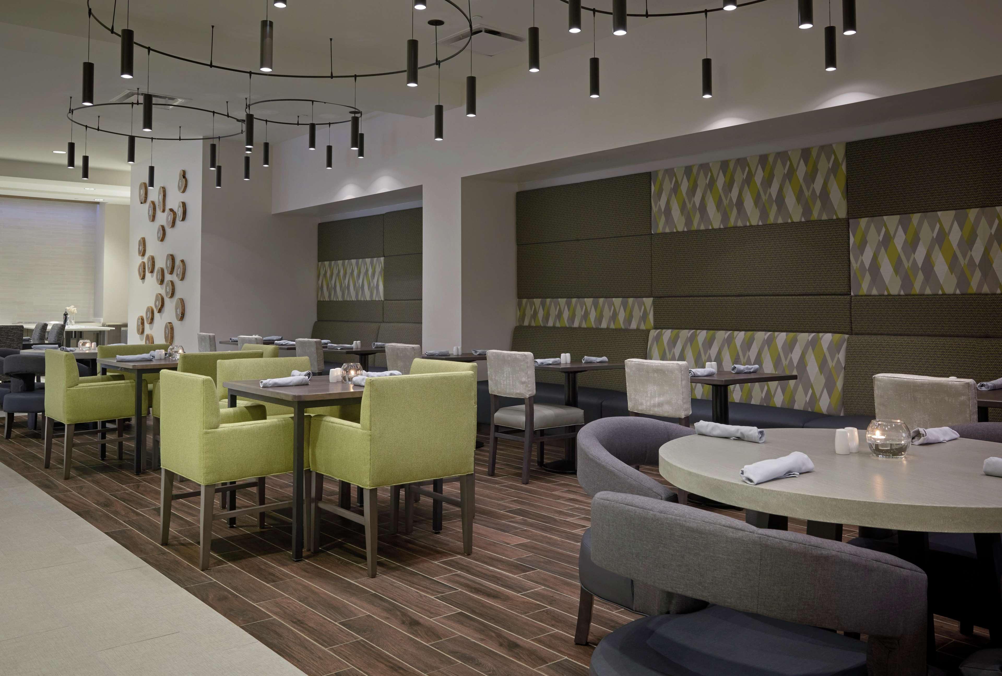 Hilton Garden Inn Corning Downtown Exteriér fotografie