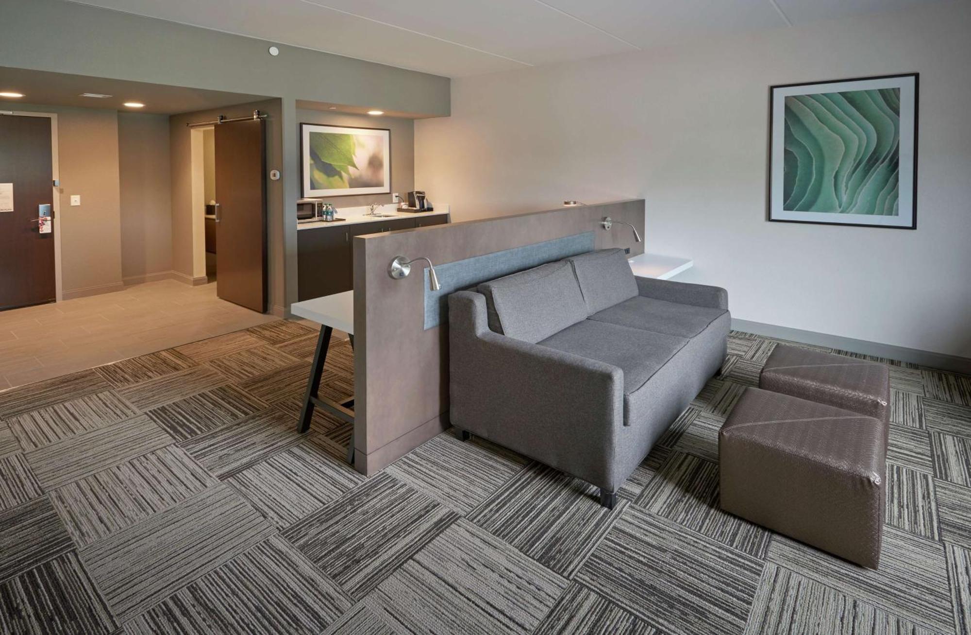 Hilton Garden Inn Corning Downtown Exteriér fotografie