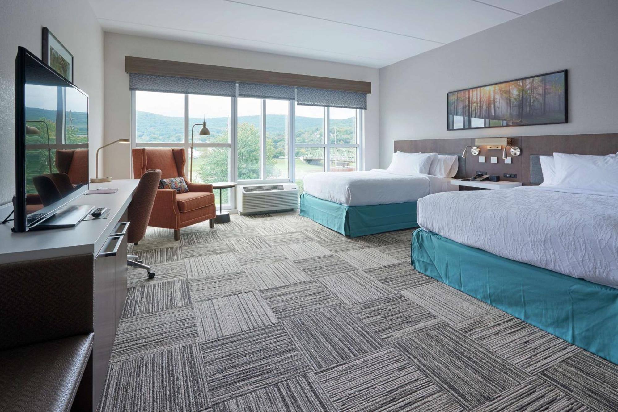 Hilton Garden Inn Corning Downtown Exteriér fotografie